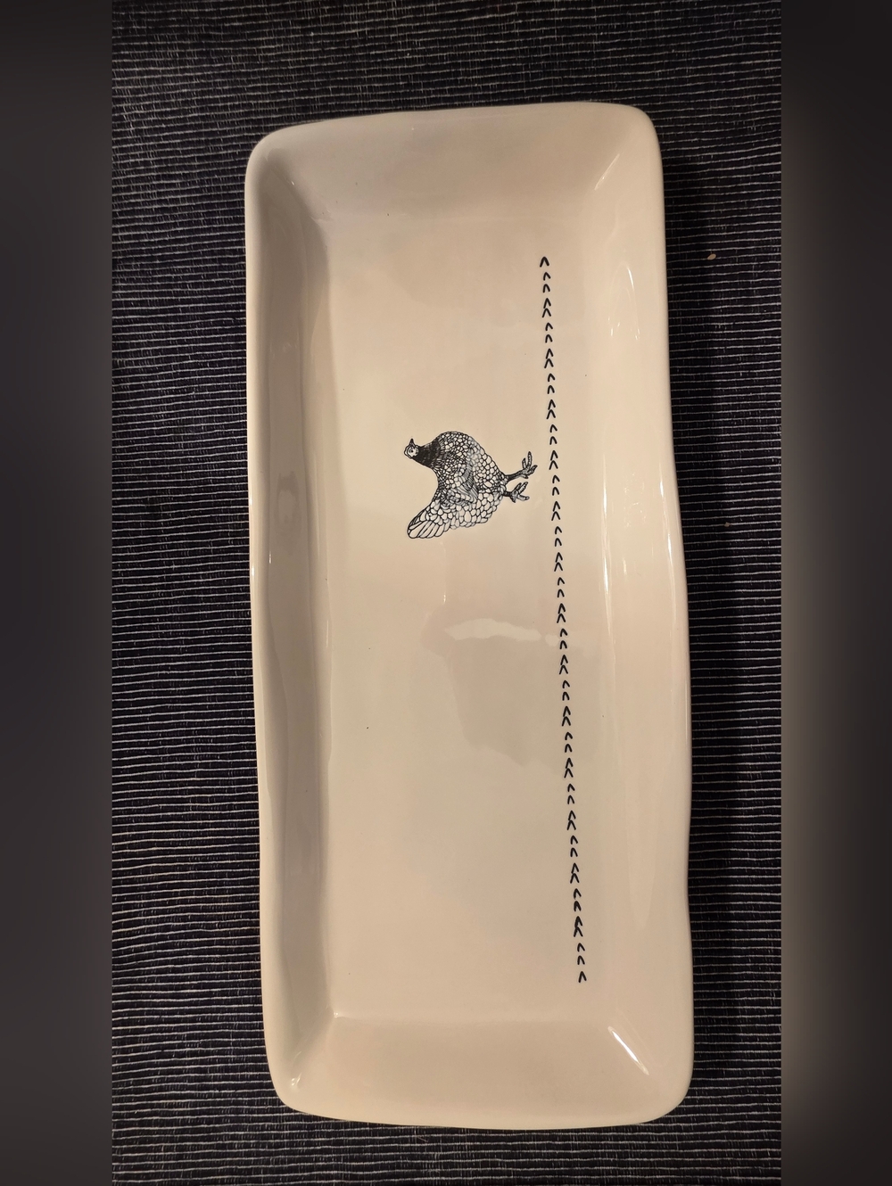 Hen Pattern Rectangular Ceramic Bread and Cheese Serving Platter - Picture 6 of 6